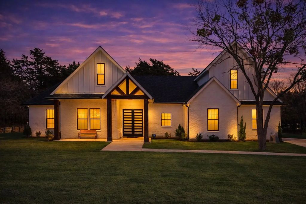 328 Brandon Way, Pottsboro