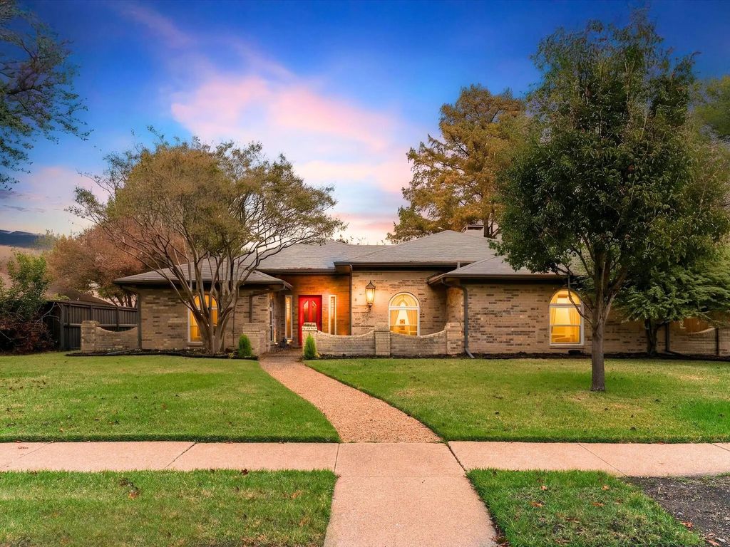 3717 Trilogy Drive, Plano