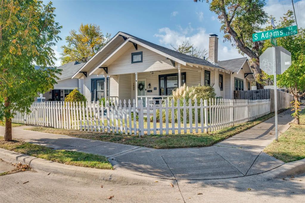 1800 S Adams Street, Fort Worth