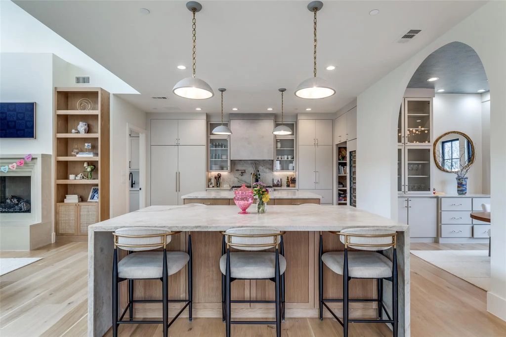 5441 Sewanee Avenue, Highland Park