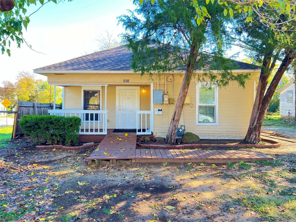 503 Pierce Street, Denton