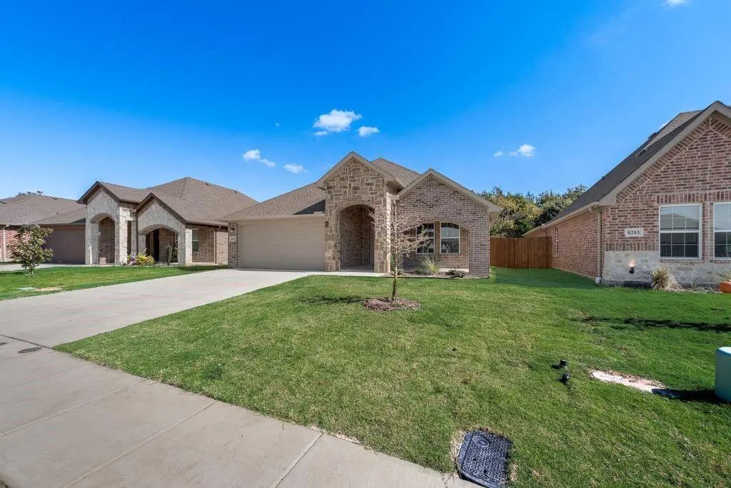 8201 Scott Lane, Greenville