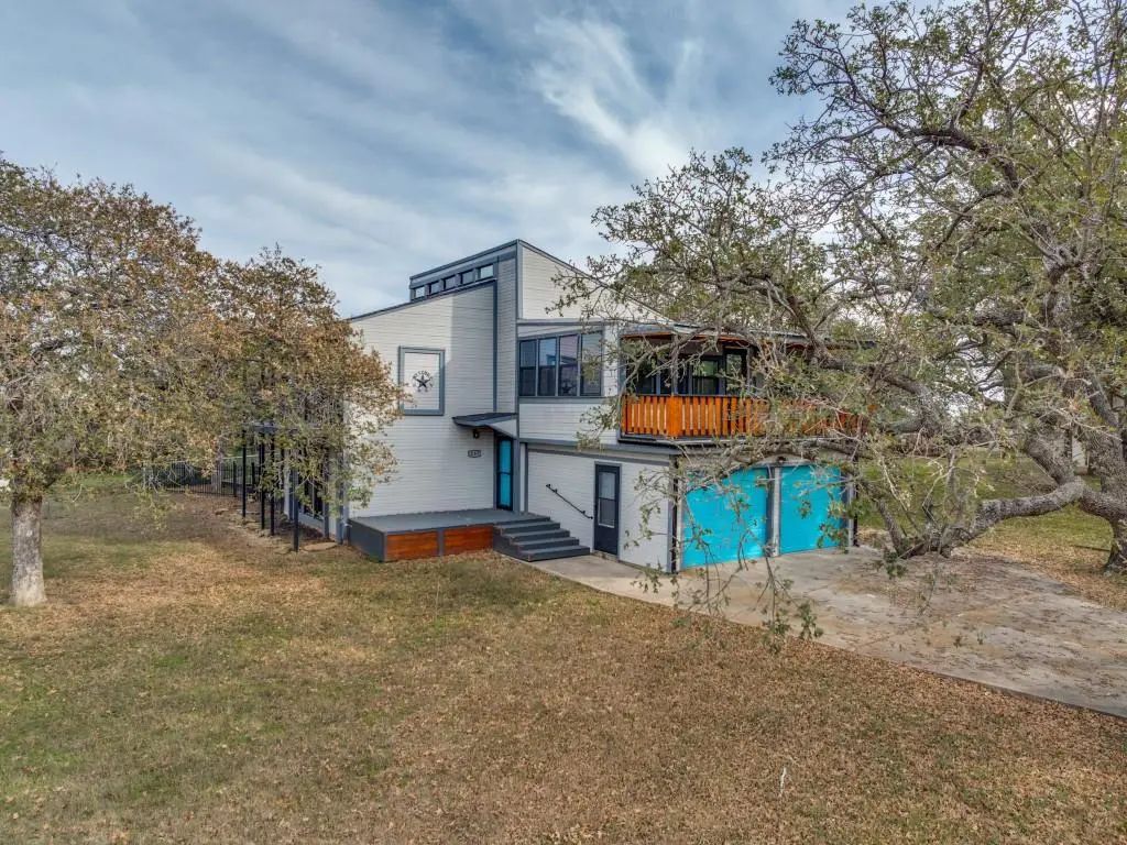 237 Runaway Bay Drive, Runaway Bay