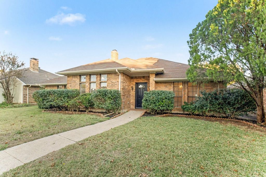 3104 Sugarbush Lane, Carrollton
