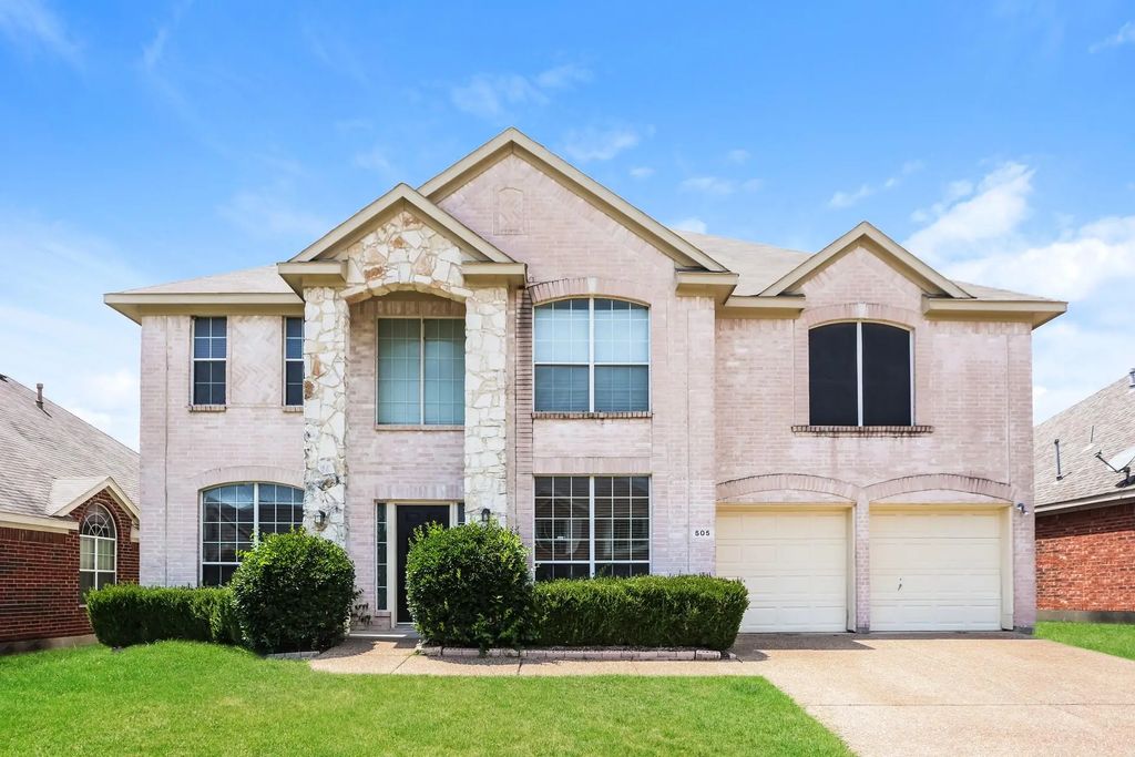 505 Spicewood Drive, DeSoto