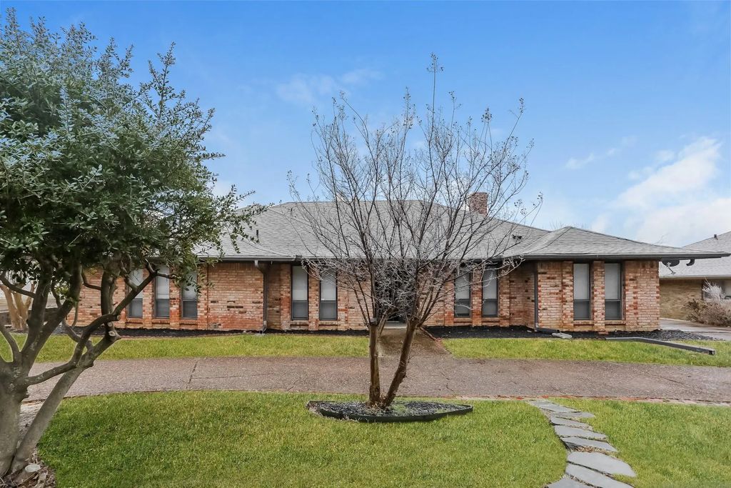 2804 Quail Ridge Drive D, Carrollton