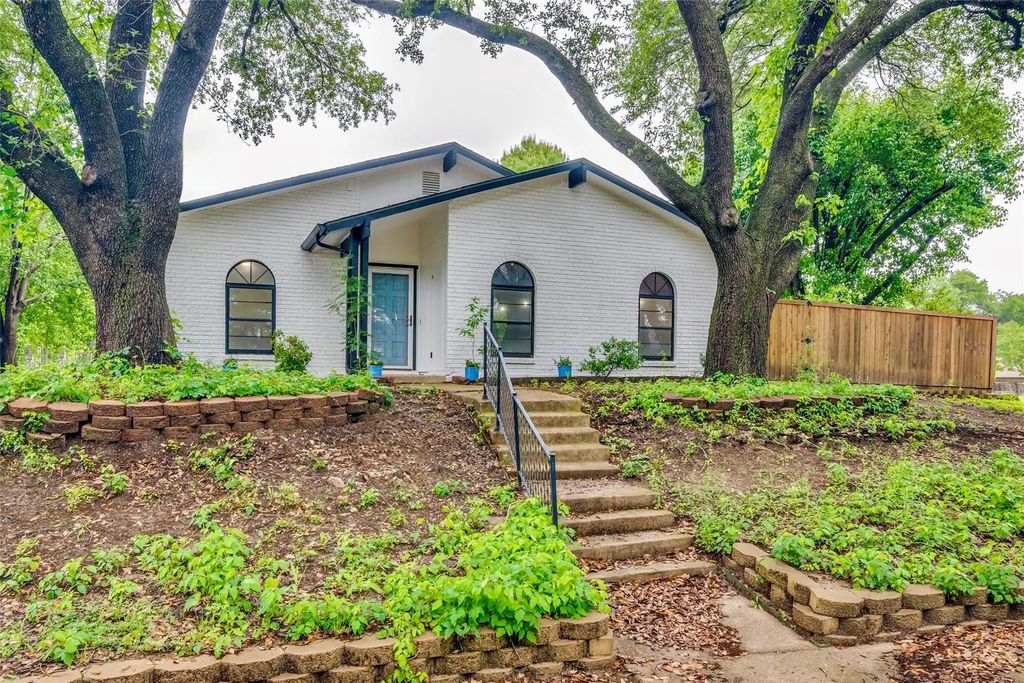 6401 Gate Ridge Circle, Garland
