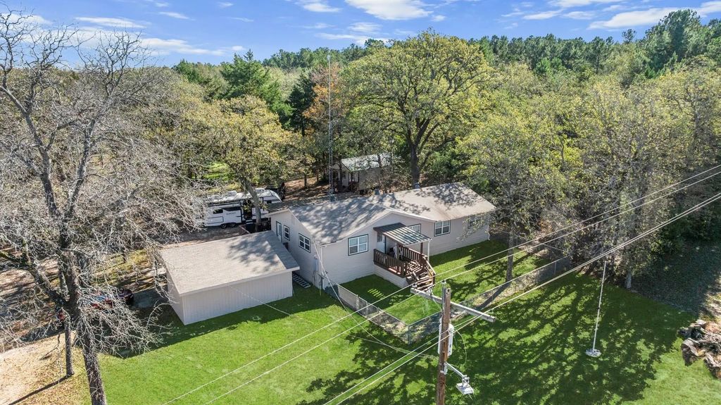 5283 S Fm 2869, Hawkins