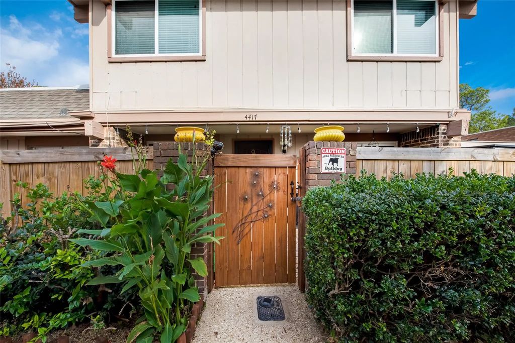 4417 Westminster Drive, Irving