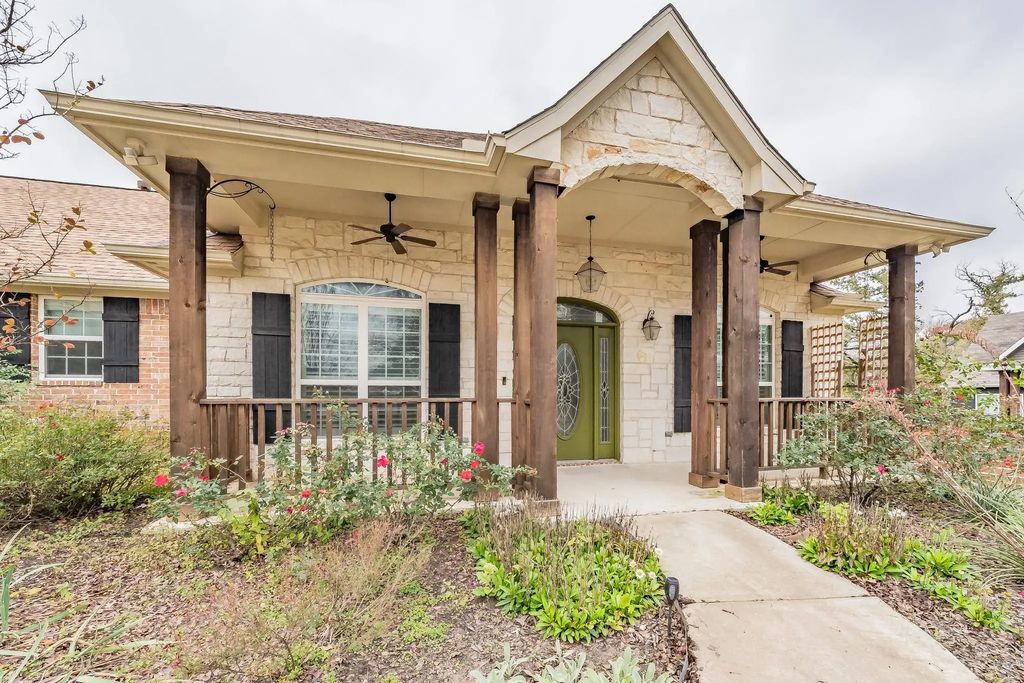 112 Amanda Court, Boyd