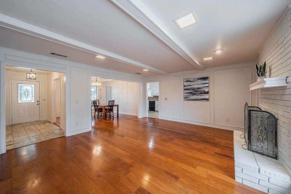 2221 Vickers Drive, Plano