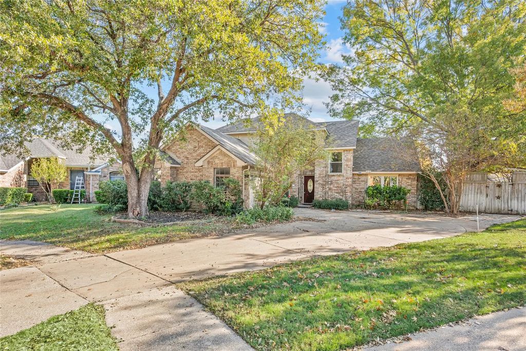 1105 Coker Drive, Flower Mound