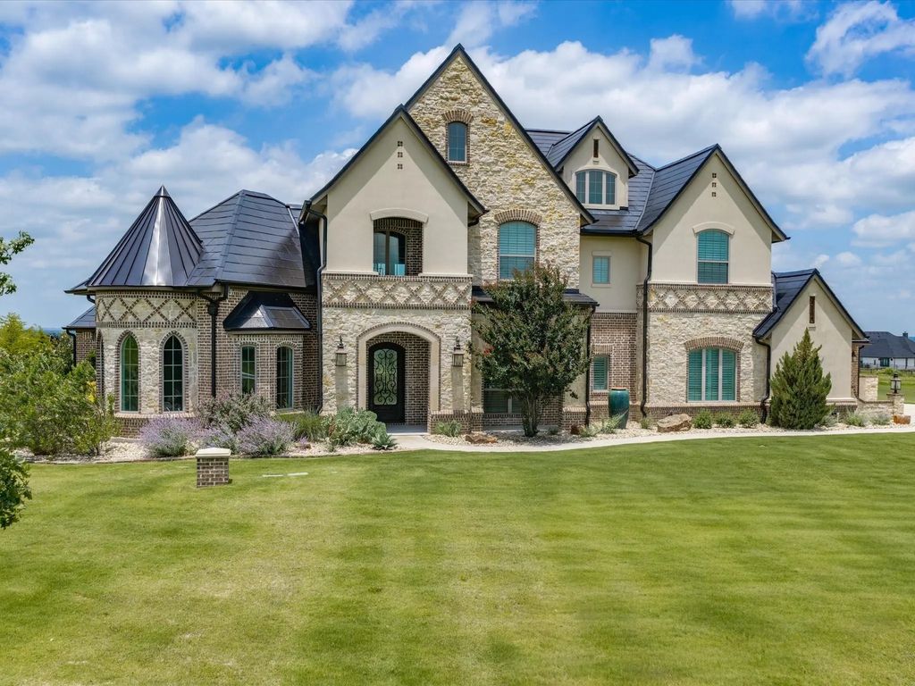 212 Nueces Trail, Aledo