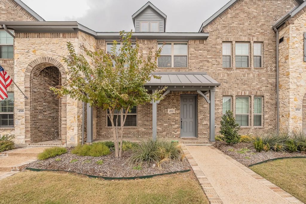 4512 Cypress Thorn Drive, Arlington