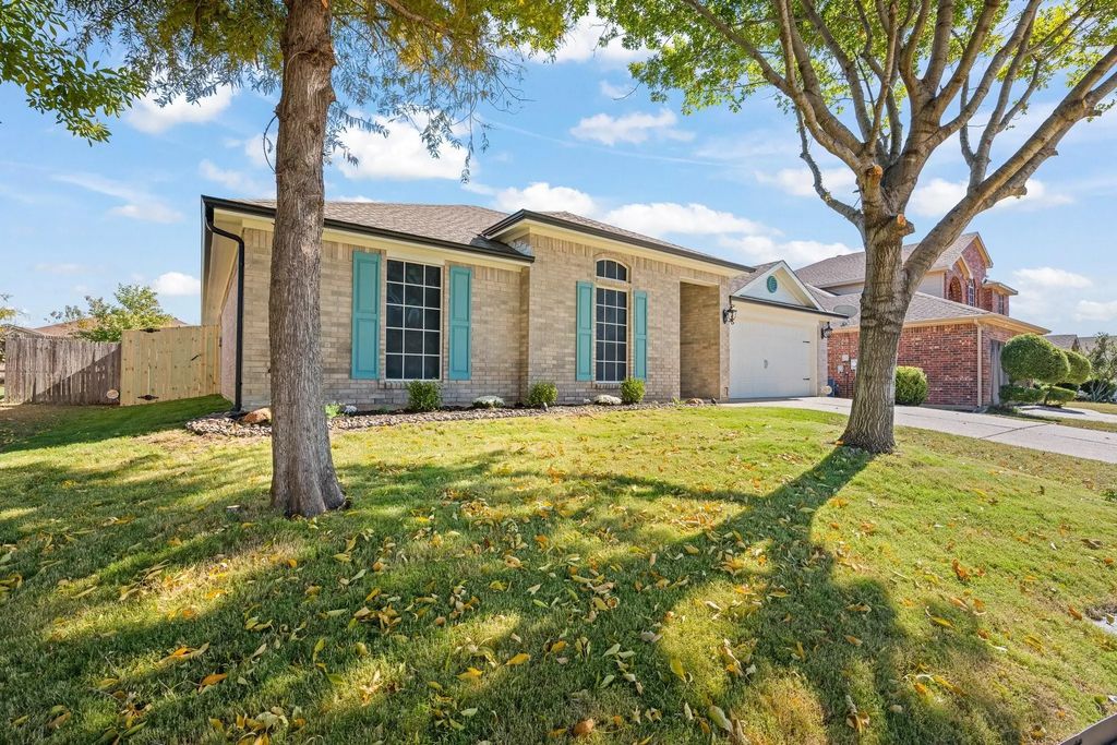 7103 Camp Creek Drive, Arlington