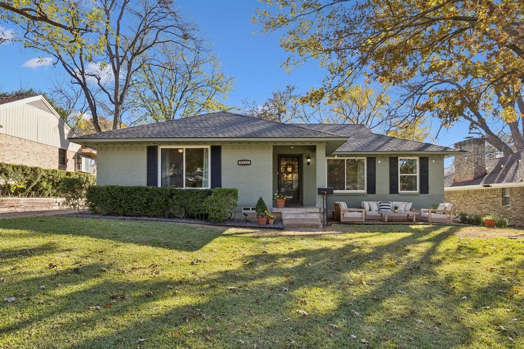 10016 Linkwood Drive, Dallas