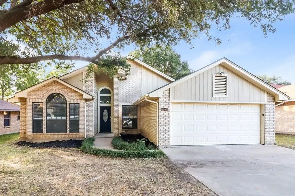 1609 Willow Park Drive, Fort Worth