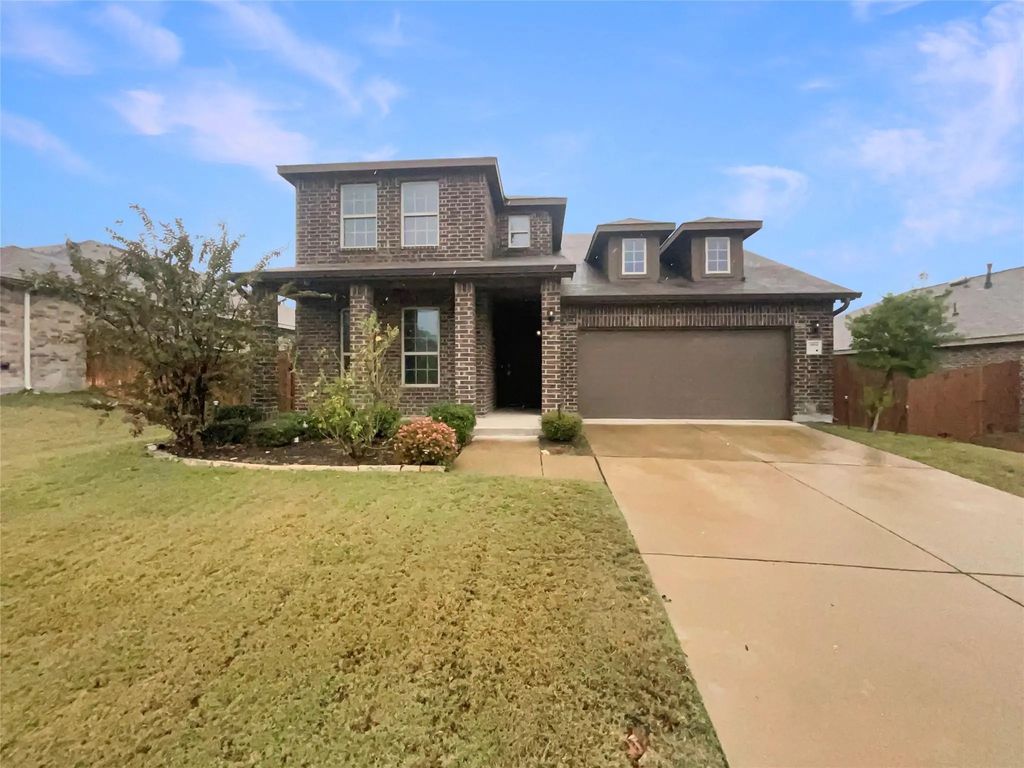 2910 Panhandle Drive, Forney