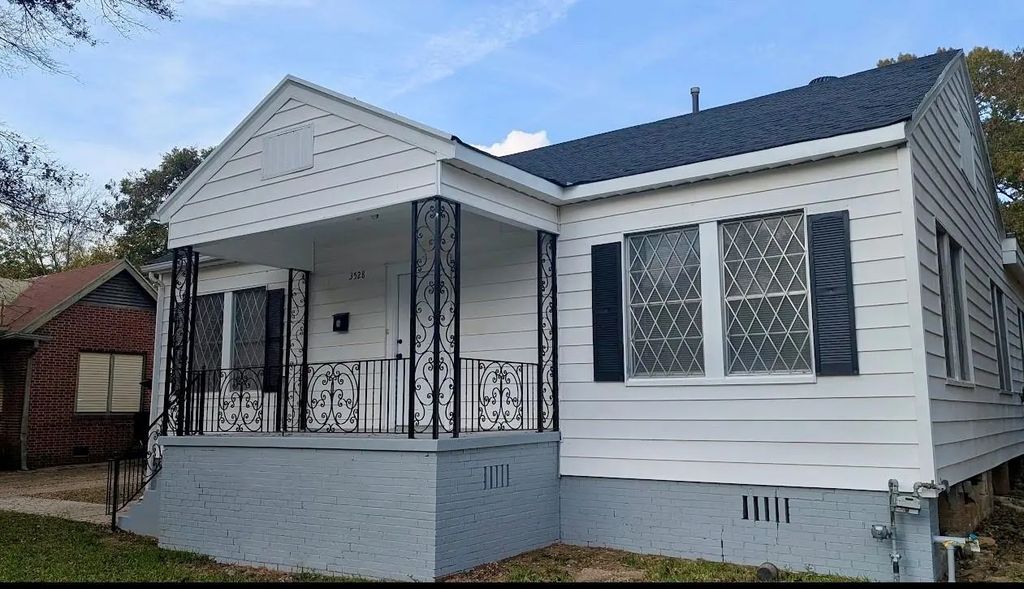 3528 Lakeshore Drive, Shreveport