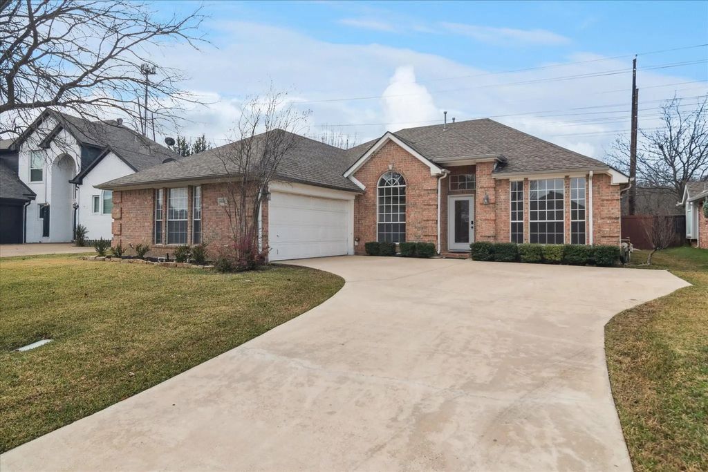 9333 Vista Circle, Irving
