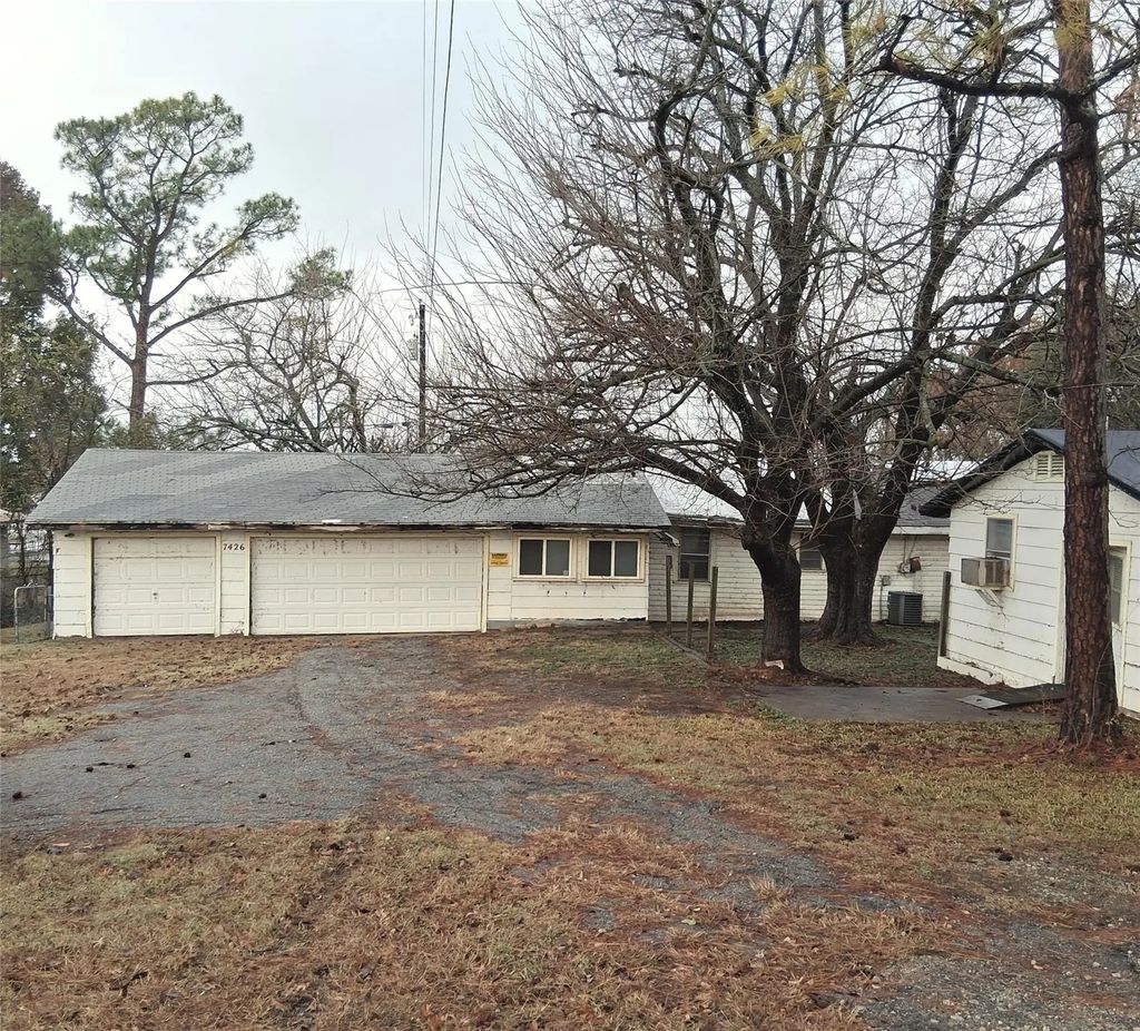 7426 Scenic Drive, Lone Oak