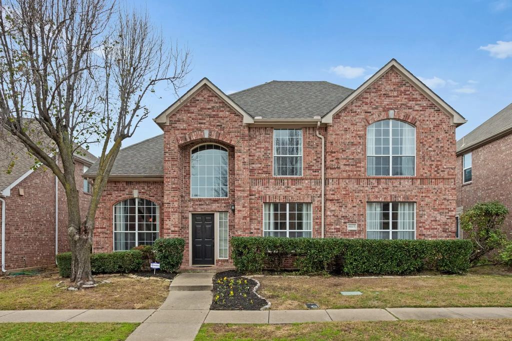 8615 Oak Valley Court, Irving