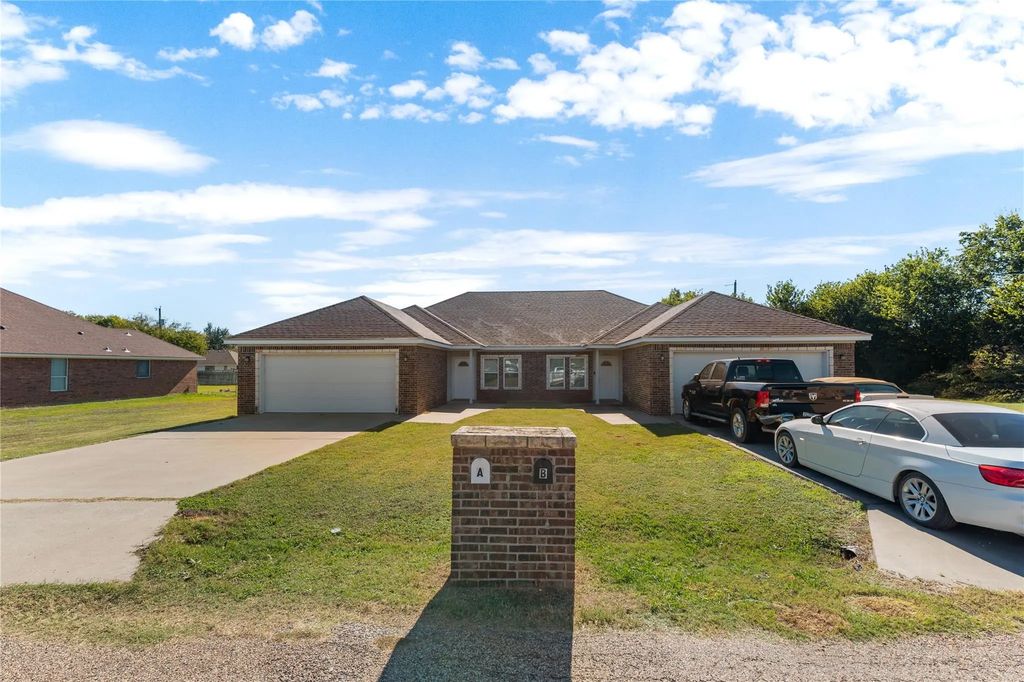 195 Ashland Drive, Woodway