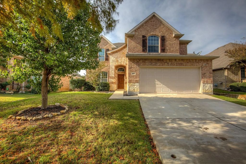 9017 Hawley Drive, Fort Worth