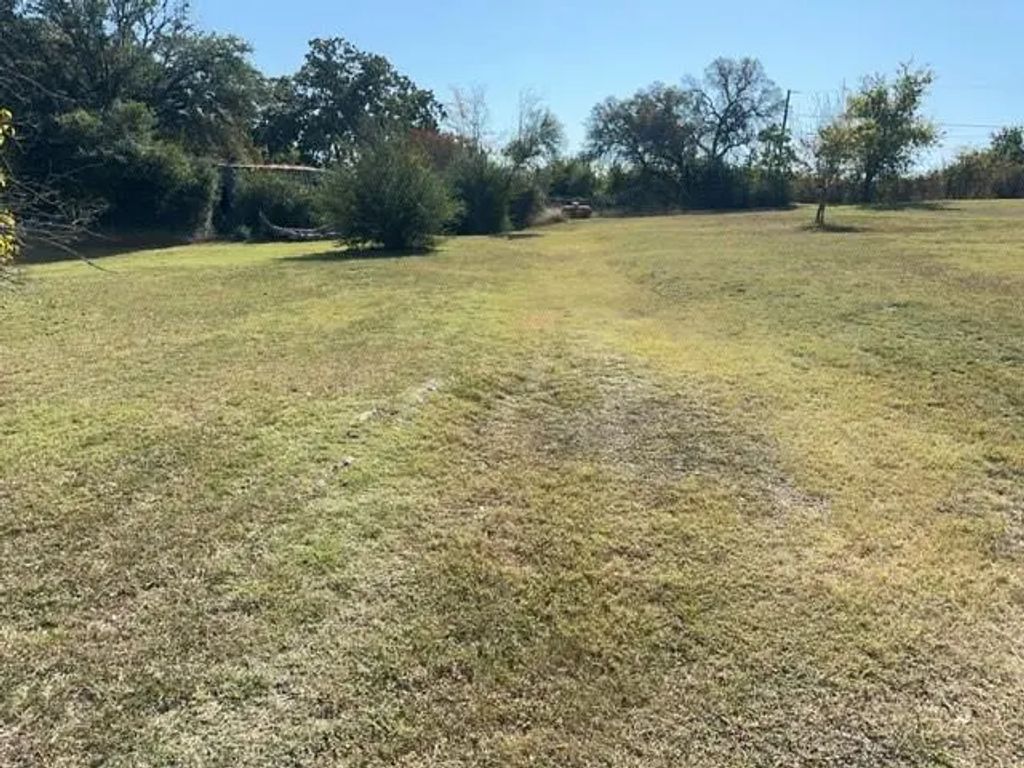 6100 Black Leaf Court, Fort Worth