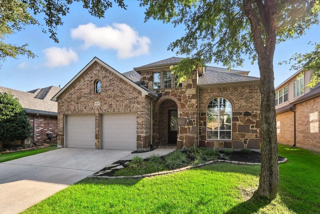 8740 Dayton Drive, Lantana