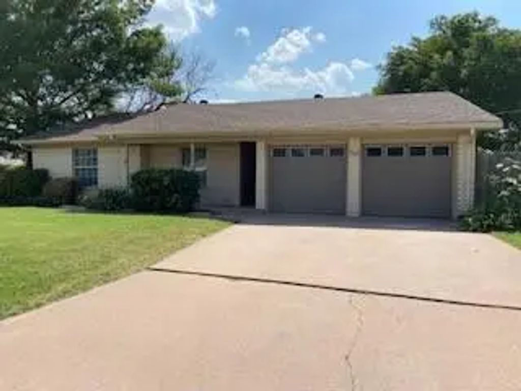 4810 Robertson Drive, Abilene
