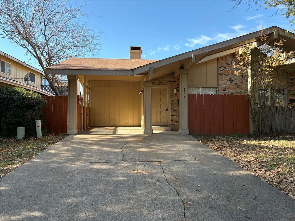 2605 Nina Circle, Grand Prairie