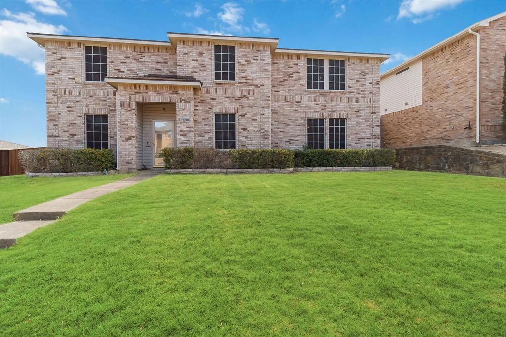 2604 Bandera Place, Mesquite