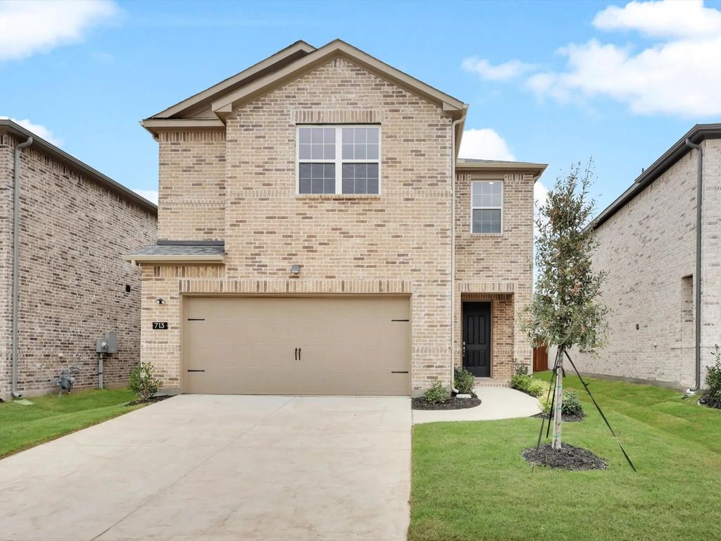 713 Portina Drive, Anna