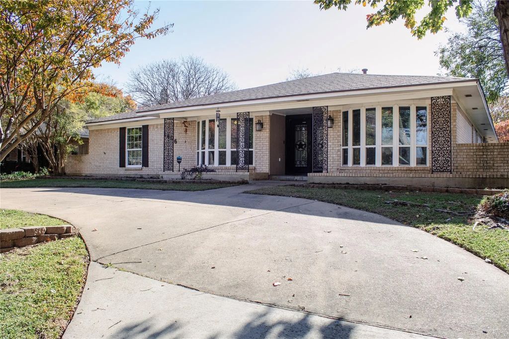 1606 Villanova Drive, Richardson