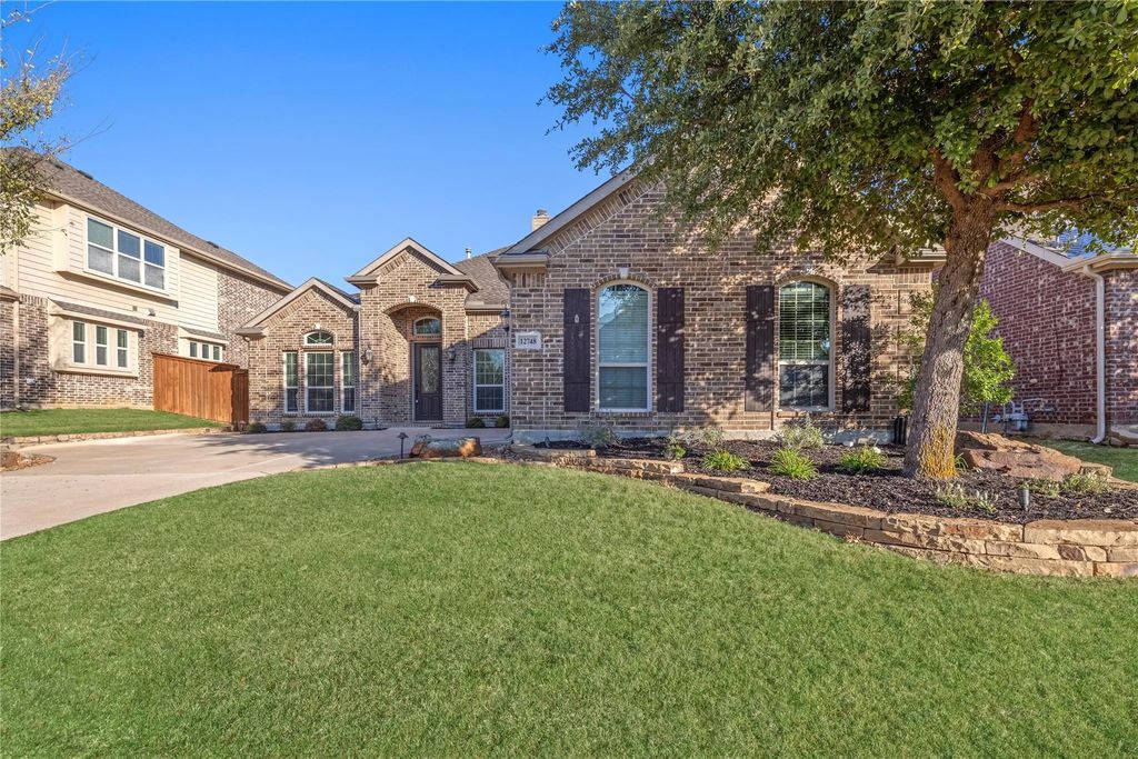12748 Forest Glen Lane, Fort Worth