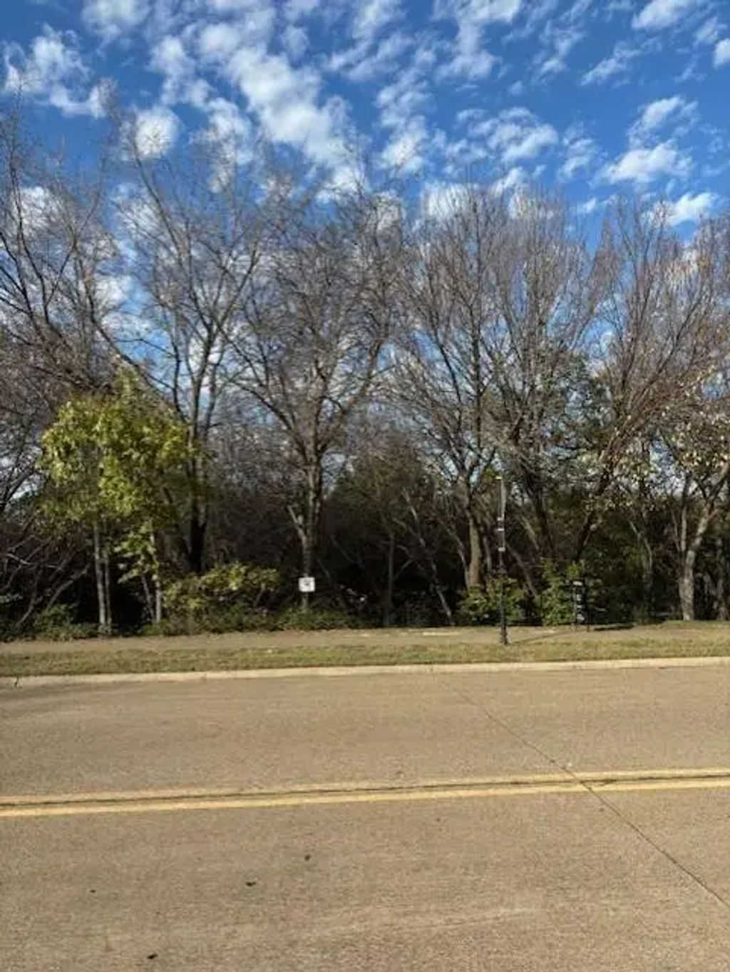 2009 Valley View Drive, Cedar Hill