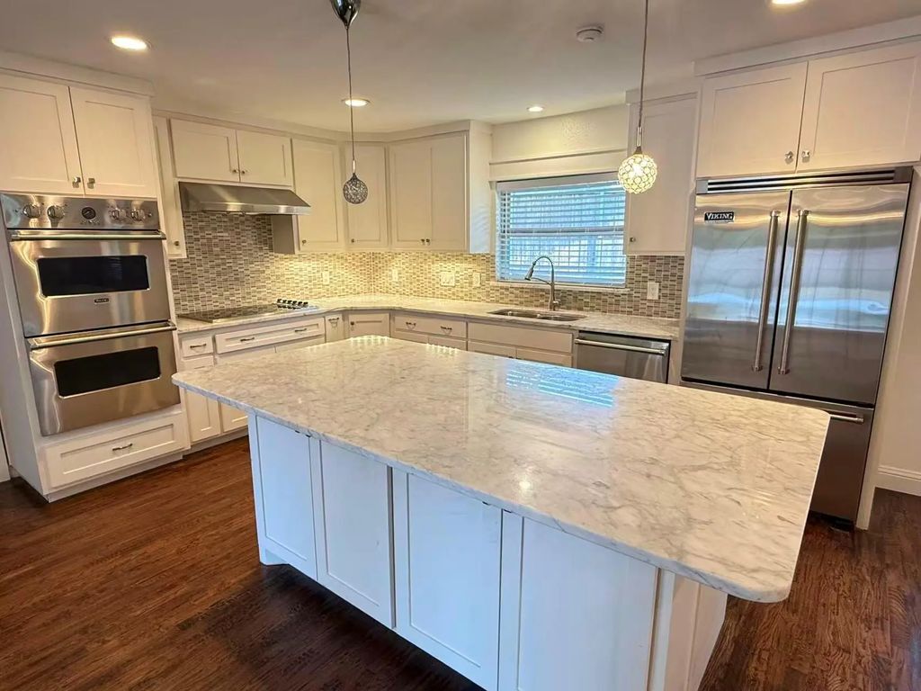 6121 Preston Haven Drive, Dallas