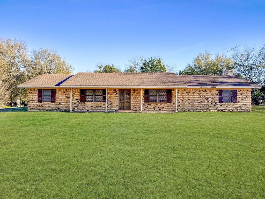 15410 E State Highway 31, Kerens