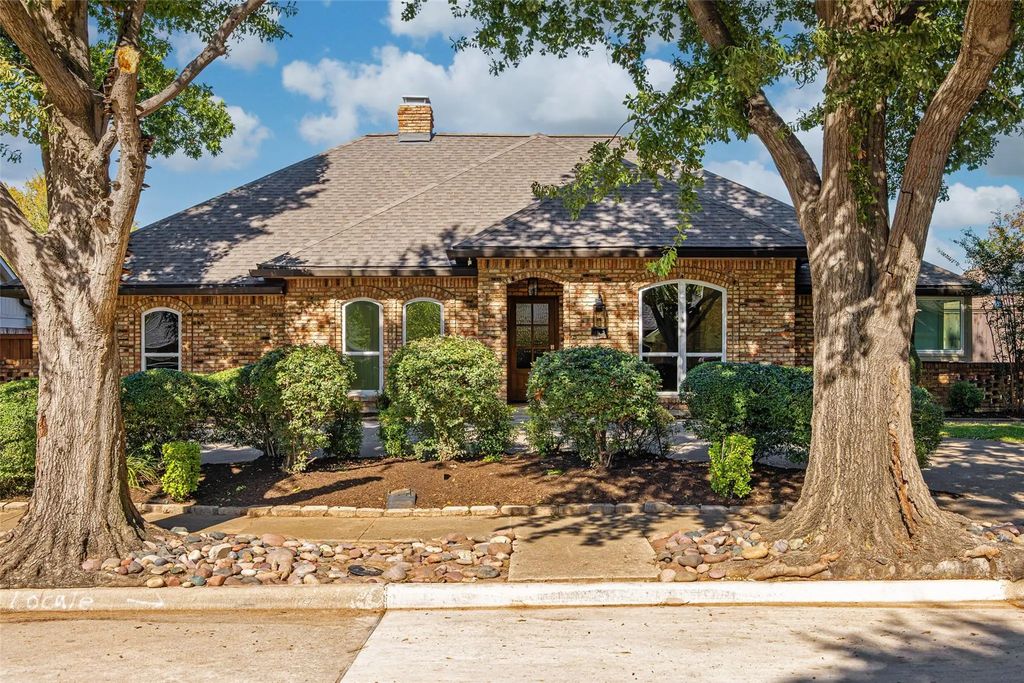 712 Dove Circle, Coppell