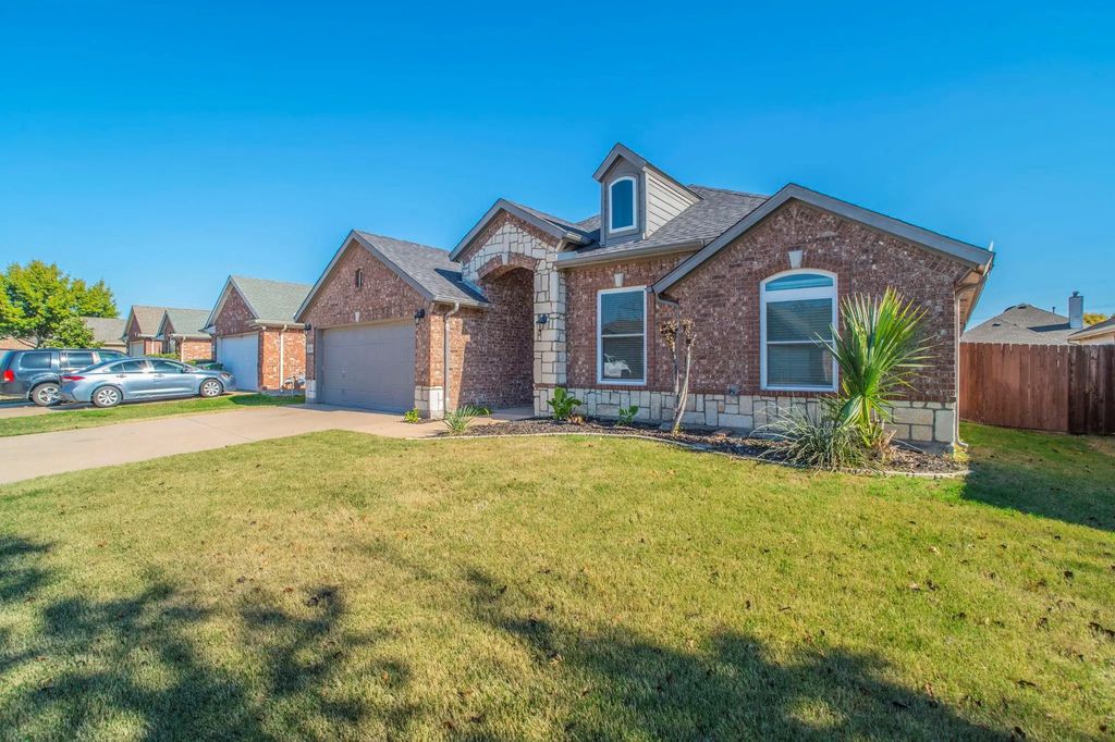 6607 Merlot Lane, Arlington