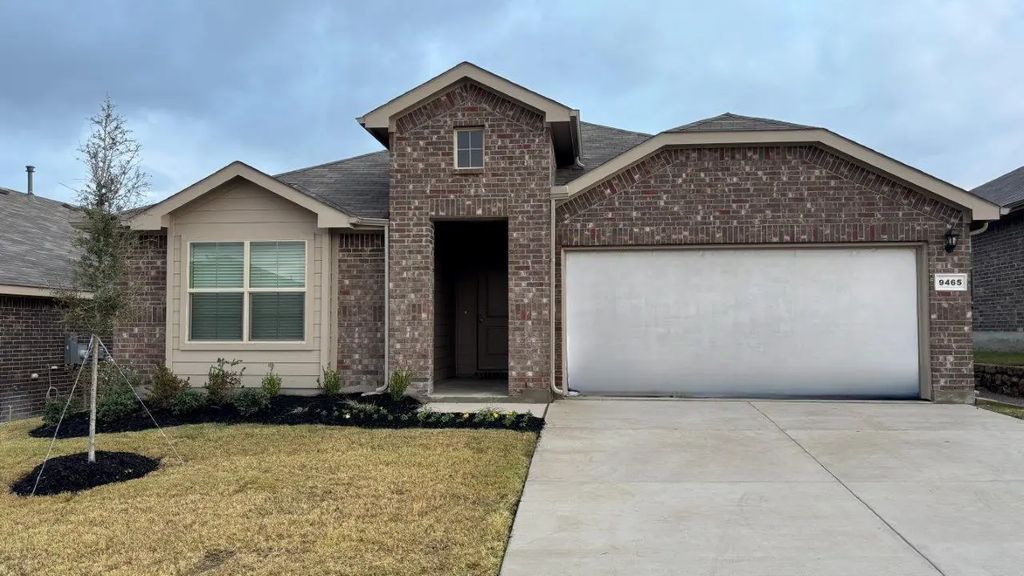 9465 Mint Hill Drive, Fort Worth