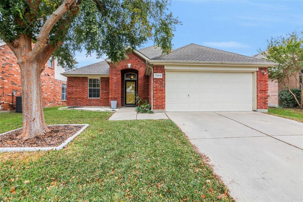7204 Welshman Drive, Fort Worth