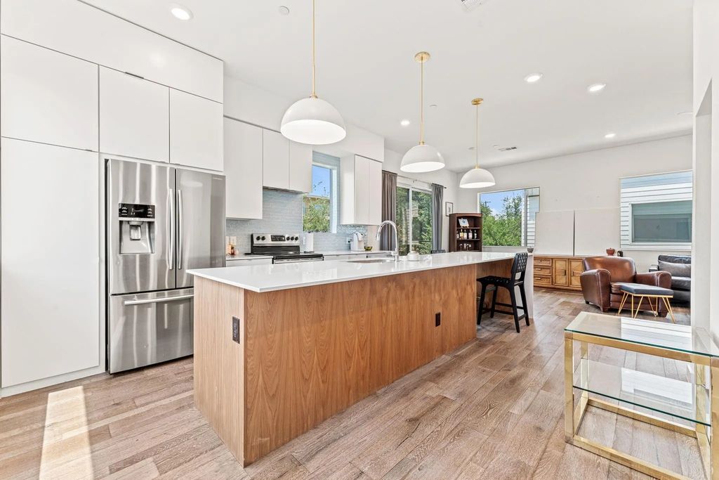 5016 Bryan Street 101, Dallas