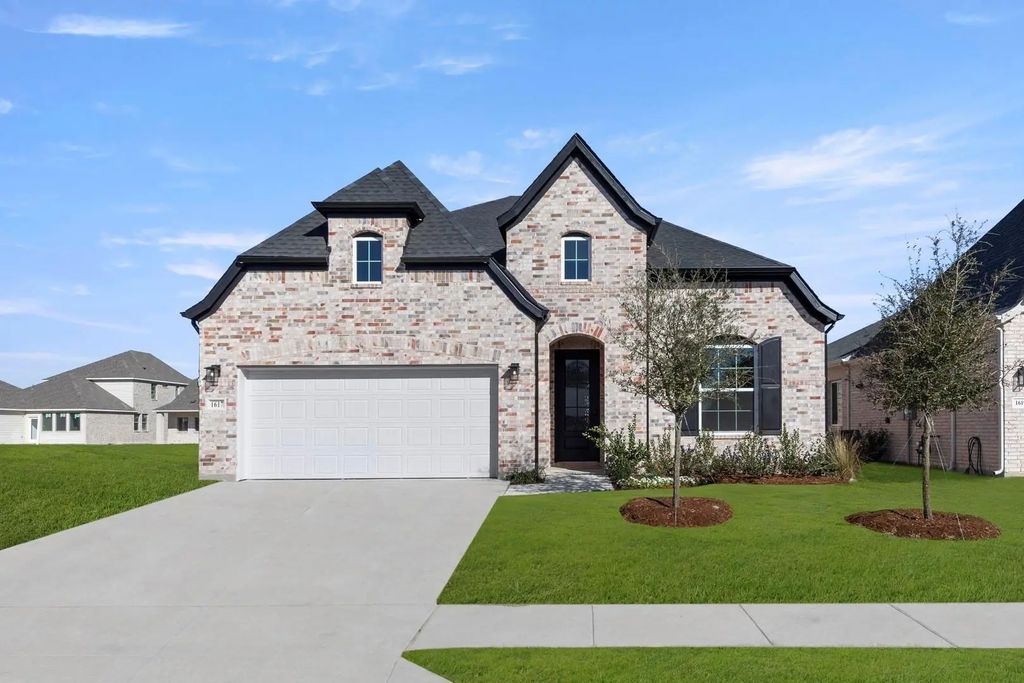 1617 Yorkie Drive, Forney