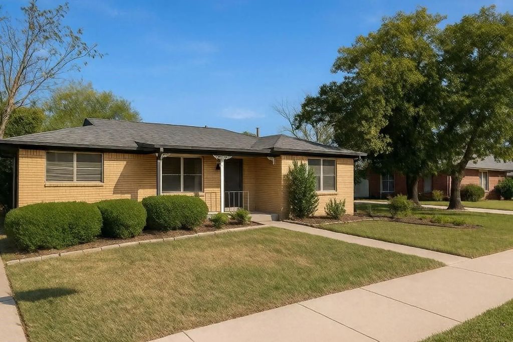 1109 N Harbin Drive N, Stephenville