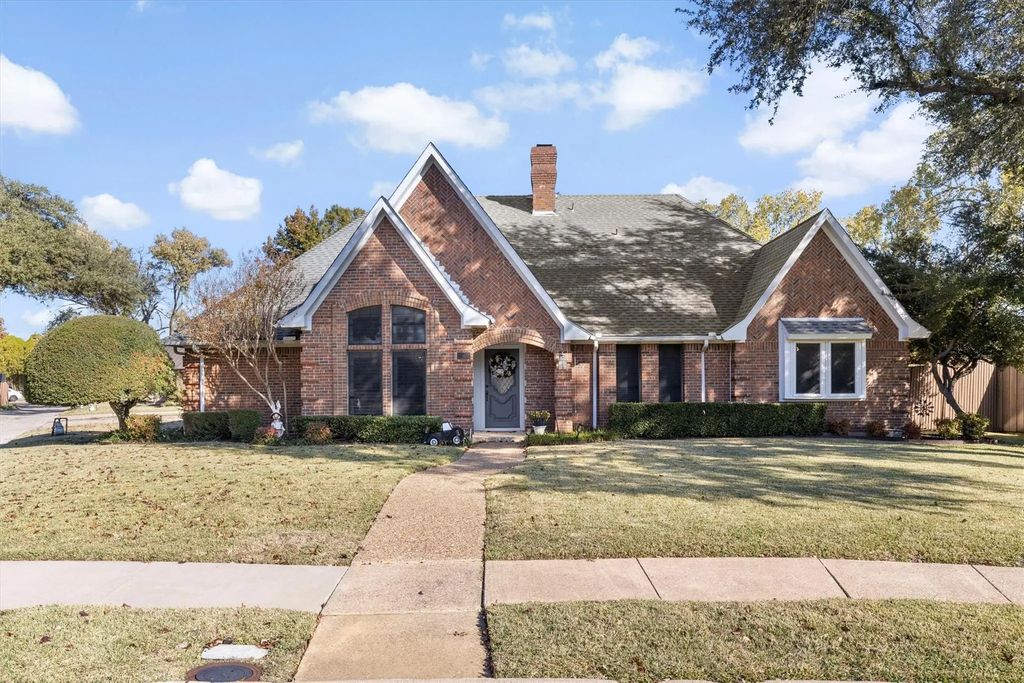 2903 Laguna Court, Plano