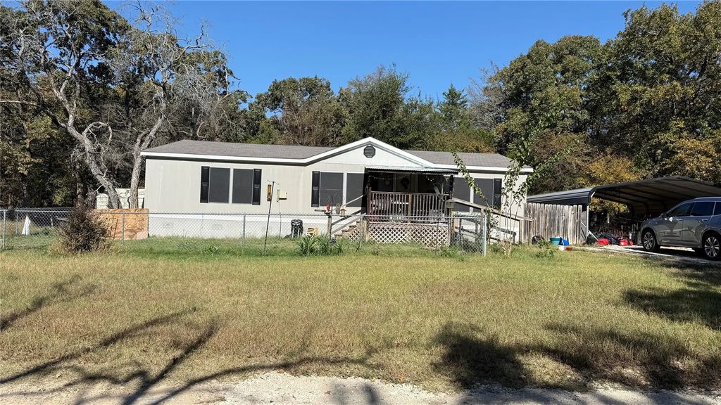 2077 Wright Way Circle, Quinlan