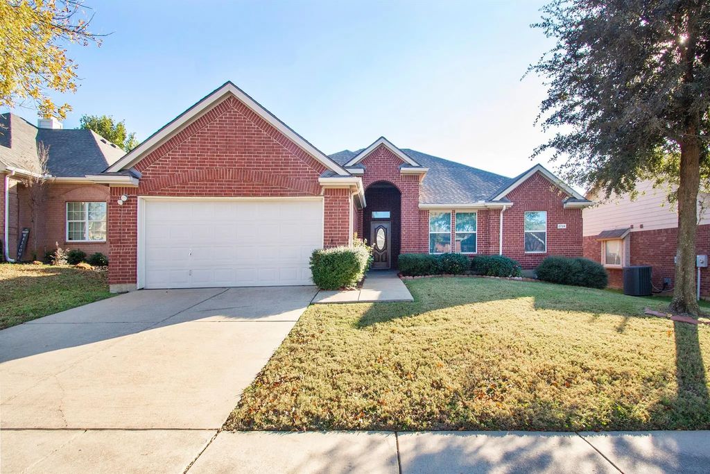 2724 Pinto Drive, Denton