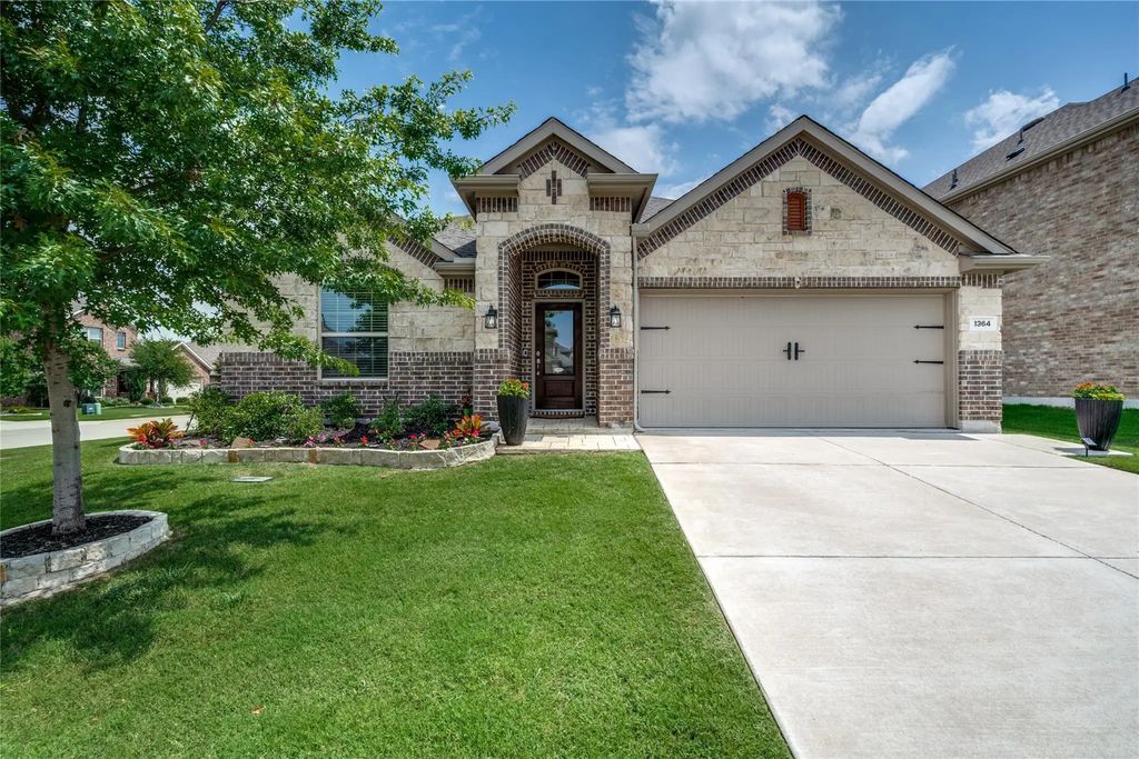 1364 Lake Grove Drive, Little Elm